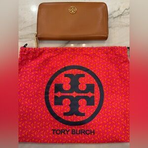 Tory Burch Wallet